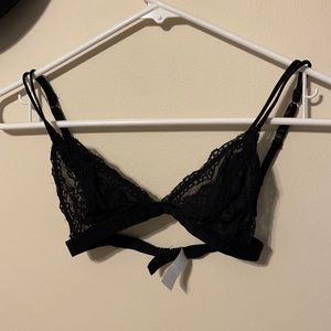 🛍black lace bralette
